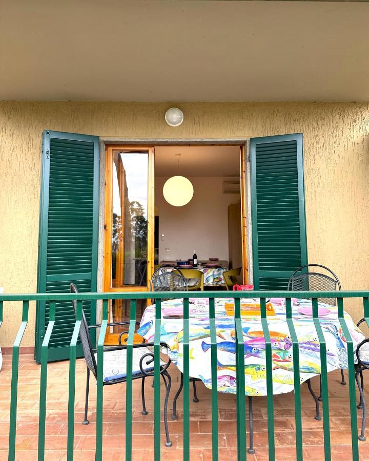 Appartamenti Portiglioni-Belvedere Пунтоне-ди-Скарлино Экстерьер фото